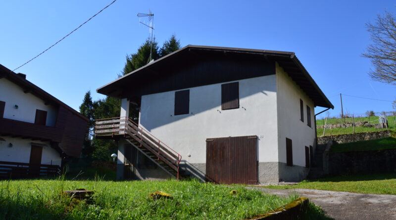 Esterni (1)
